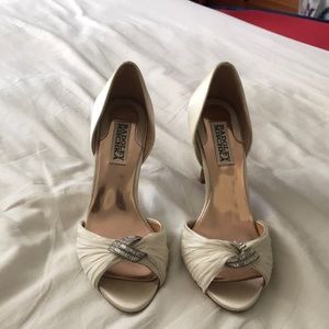 Badgley mischka heels